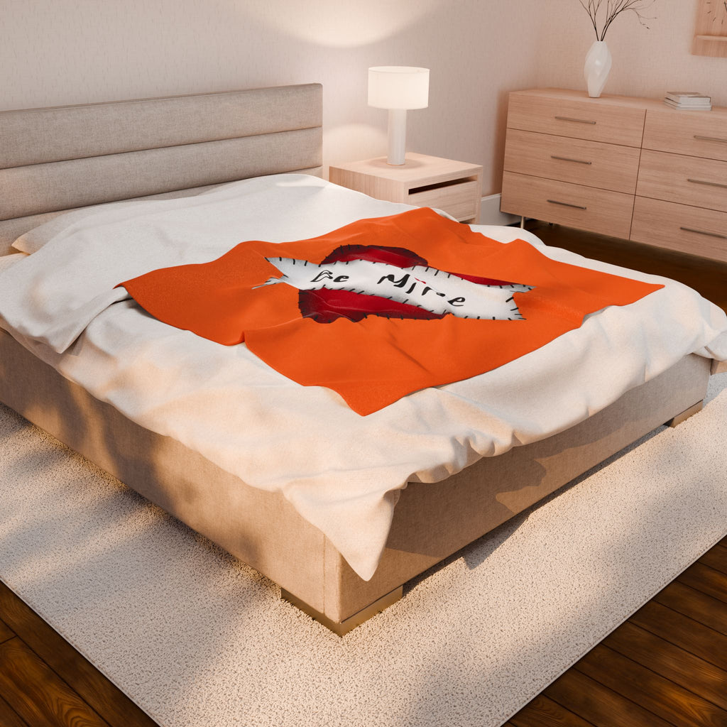 Valentine's 'Be Mine' Red Heart Velveteen Plush Blanket